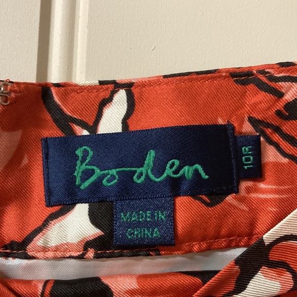 Boden Beautiful Silk Pencil Skirt Lined Pleats Floral Zipper Back Vent - Picture 2 of 6